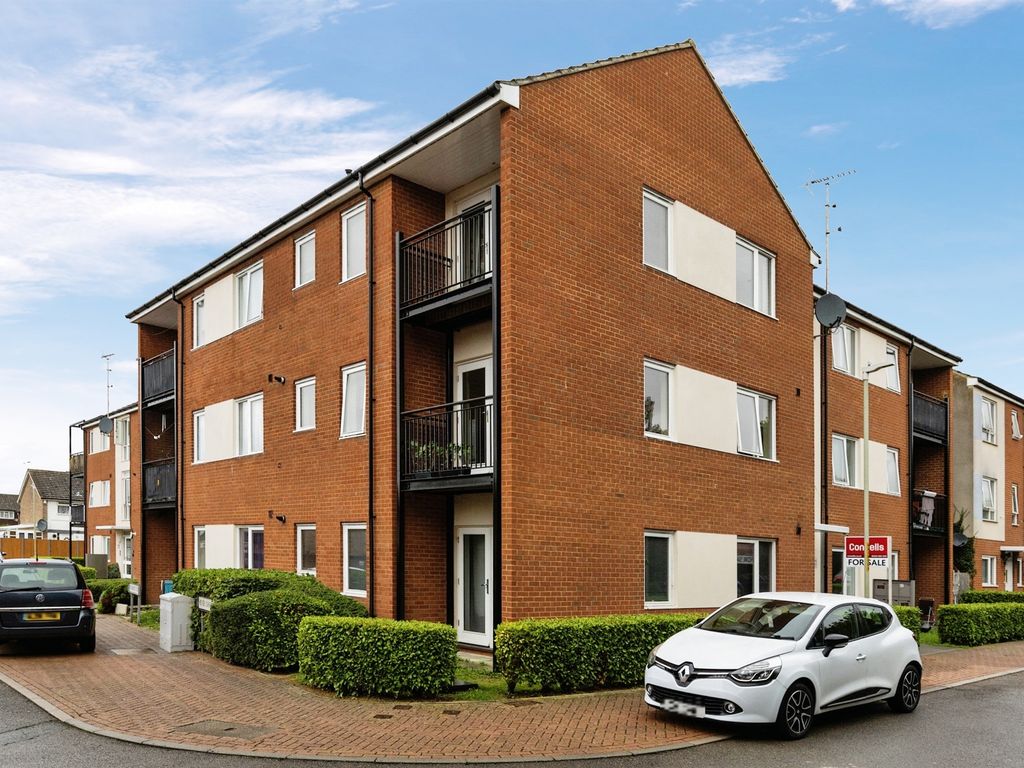 1 bed flat for sale in Hever Gardens, Kingsnorth, Ashford TN23, £