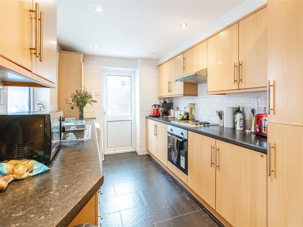 4 bed terraced house to rent in Cardigan Terrace, Heaton, Newcastle