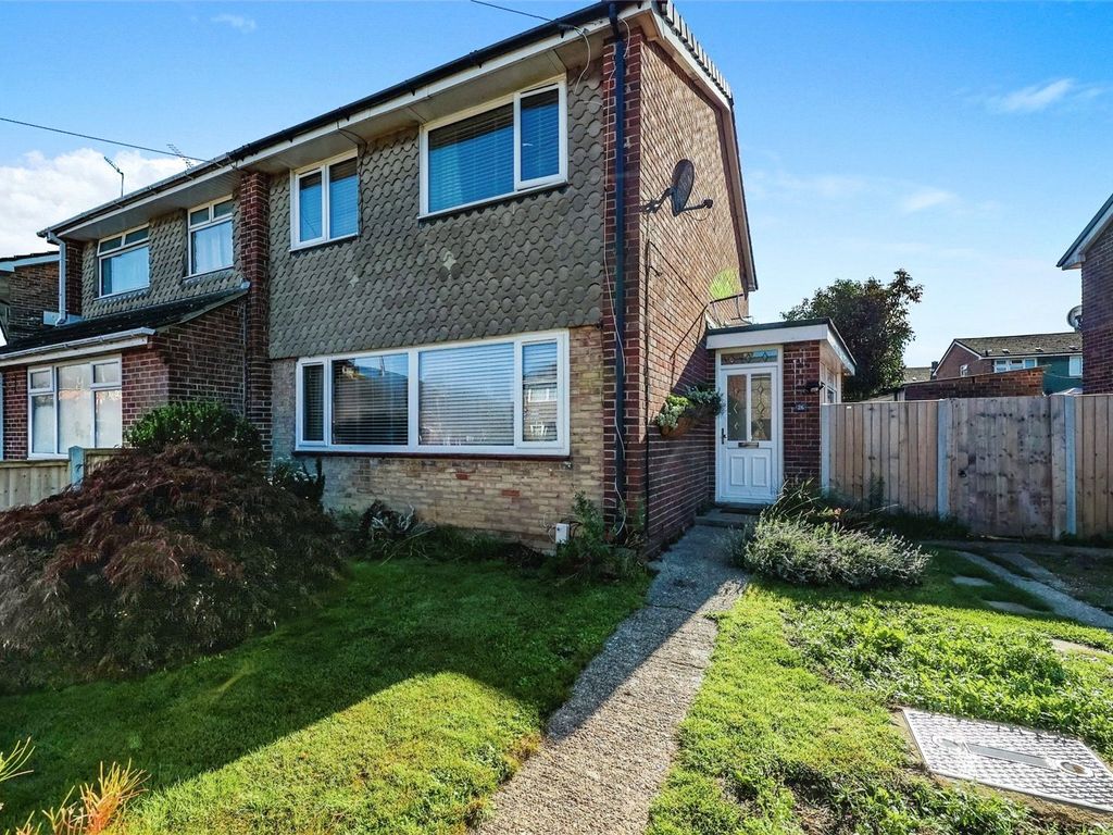 3 bed semidetached house for sale in Forestside Avenue, Havant