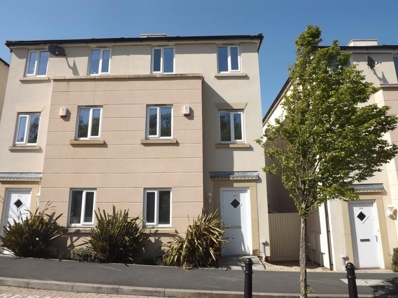5 bed property to rent in Long Down Avenue, Cheswick Village, Bristol