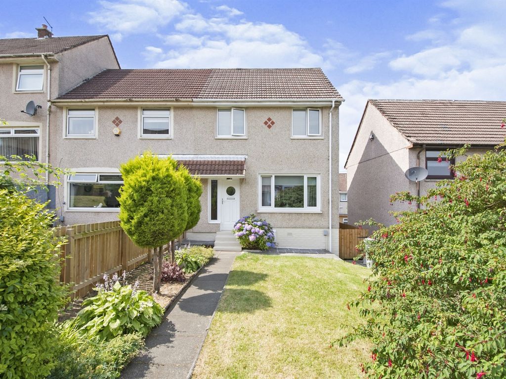 2 bed end terrace house for sale in Castlefern Road, Rutherglen