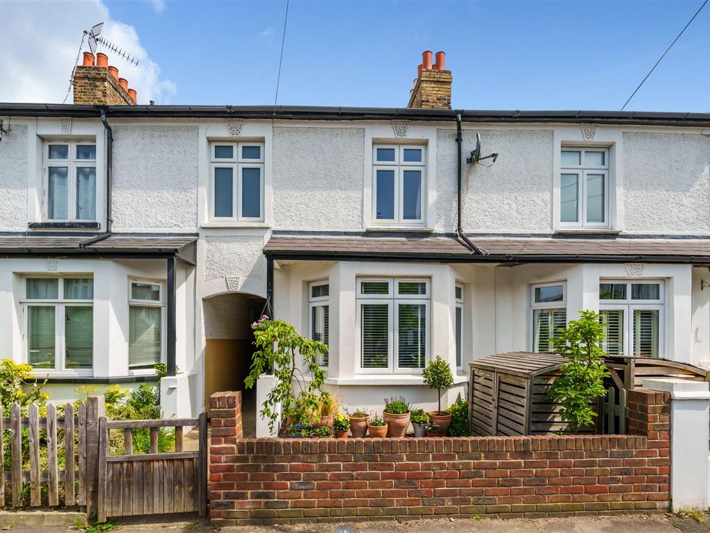 2 bed terraced house for sale in Westfield Road, Surbiton KT6 Zoopla