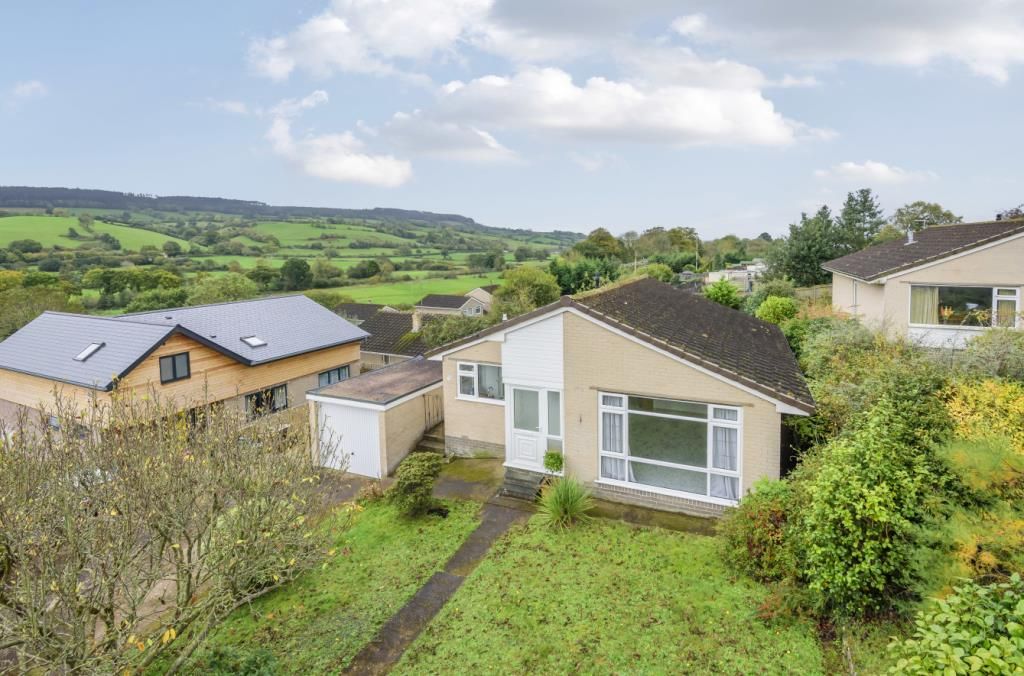 2 bed detached bungalow for sale in Glebelands, Newton Poppleford