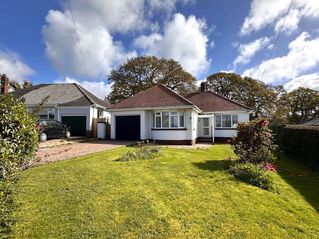 2 bed detached bungalow for sale in Parkside Drive, Exmouth EX8, £