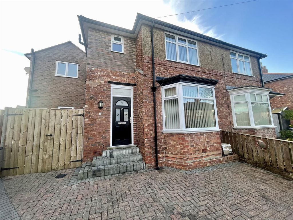 3 bed semidetached house for sale in Rye Hill, Darlington DL3, £