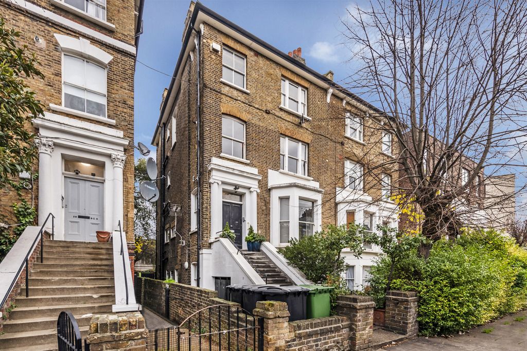 2 bed flat for sale in Caversham Road, London NW5 Zoopla