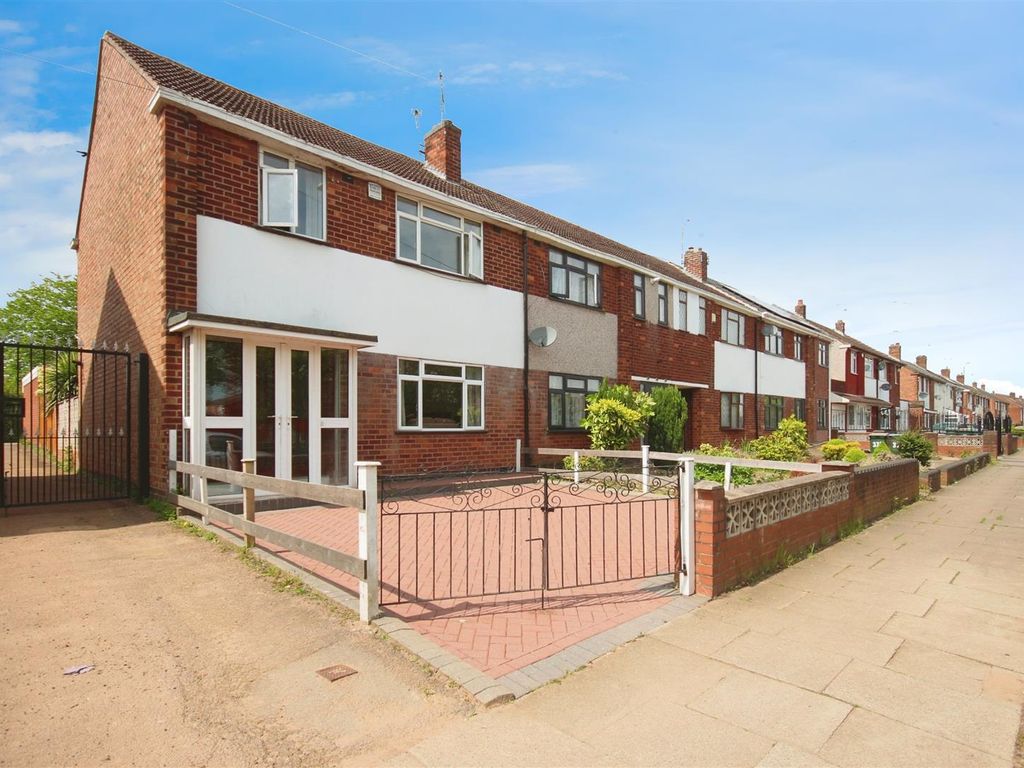 3 bed end terrace house for sale in Beake Avenue, Whitmore Park