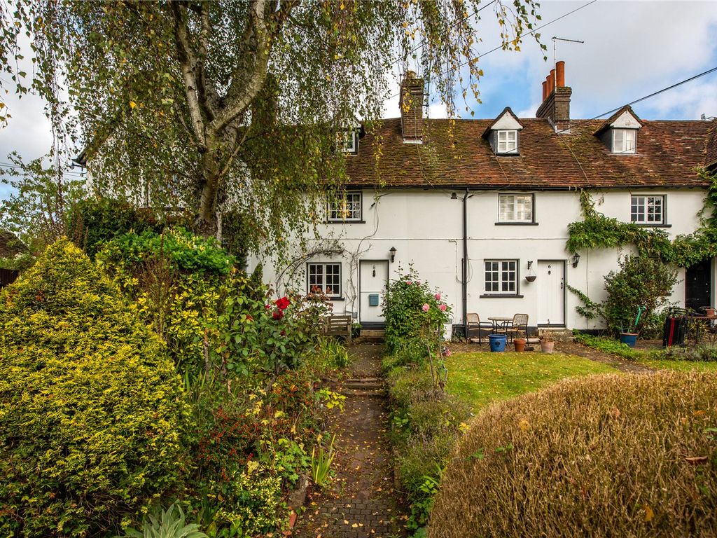 2 bed terraced house for sale in The Borough, Brockham, Betchworth