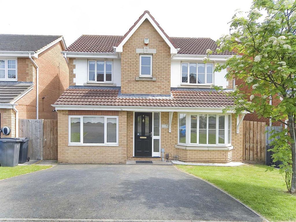 4 bed detached house for sale in Hazelhen Close, Hartlepool TS26, £
