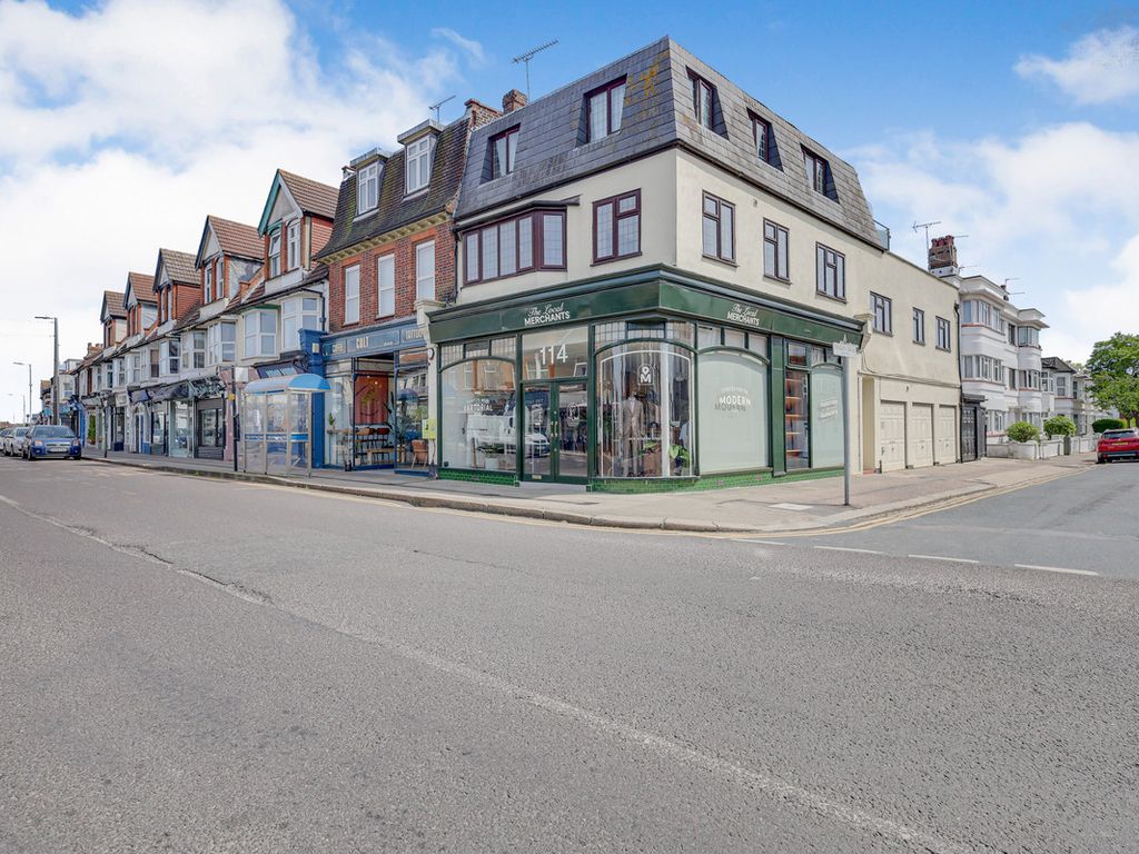 2 bed flat for sale in Leigh Road, LeighOnSea SS9 Zoopla