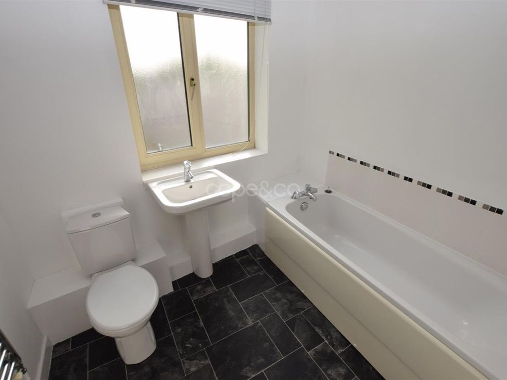 2 bed flat to rent in Halcyon, 6571 Ashbourne Road, Derby, Derbyshire