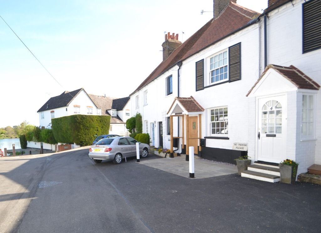 2 bed cottage to rent in Ferry Road, Bray SL6 Zoopla