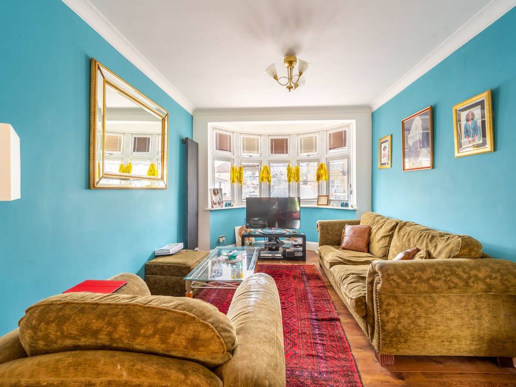 4 bed end terrace house for sale in Bramcote Avenue, Mitcham CR4 Zoopla