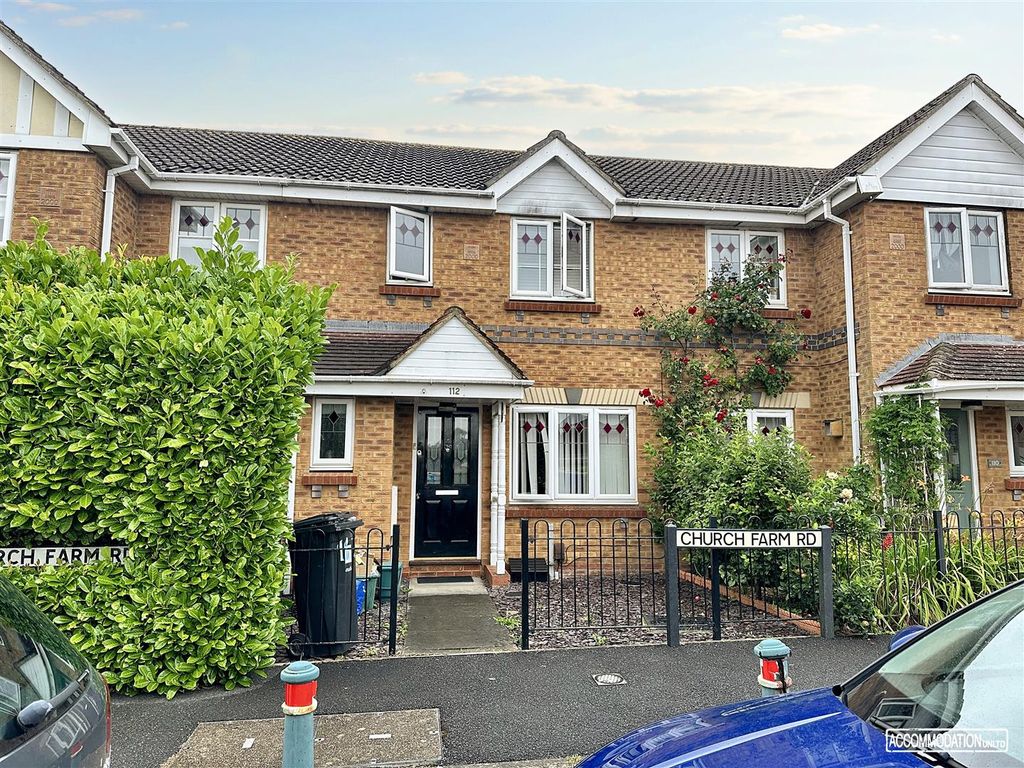 3 bed terraced house to rent in Church Farm Road, Emersons Green