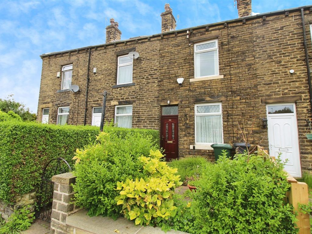 2 bed terraced house for sale in Old Road, Bradford BD7, £90,000 Zoopla
