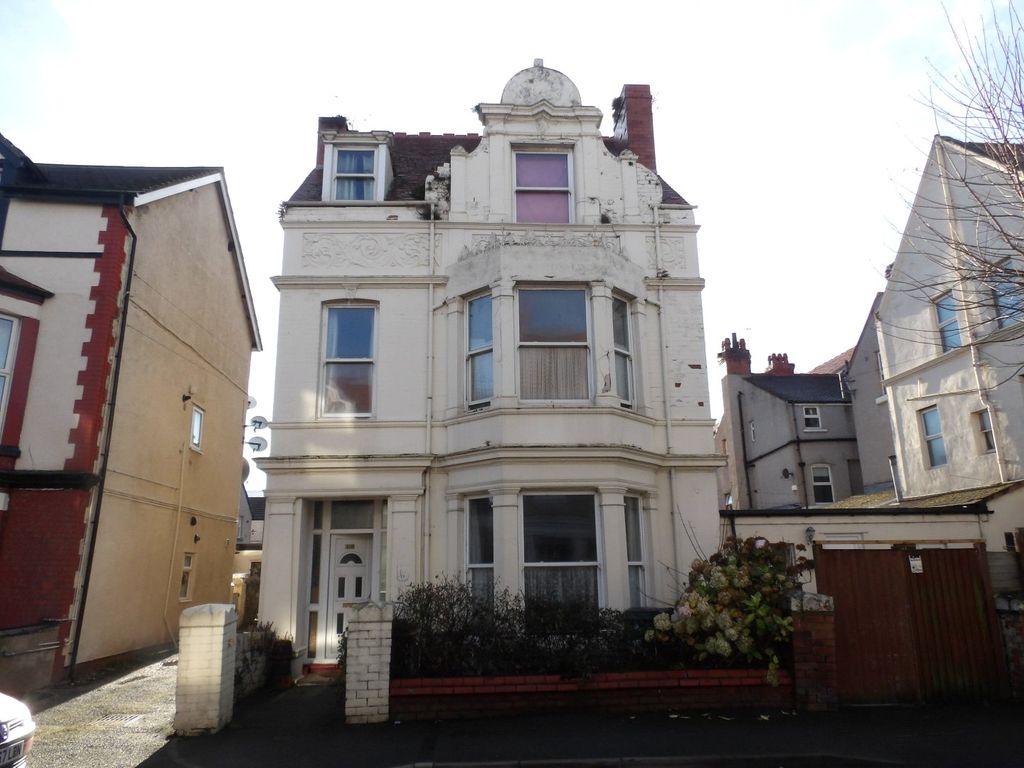 Curzon Road, Llandudno, Conwy LL30