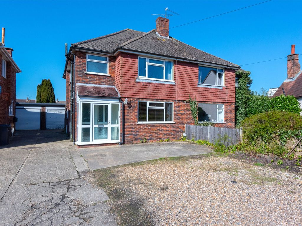 3 bed semidetached house for sale in Ash Street, Ash, Guildford