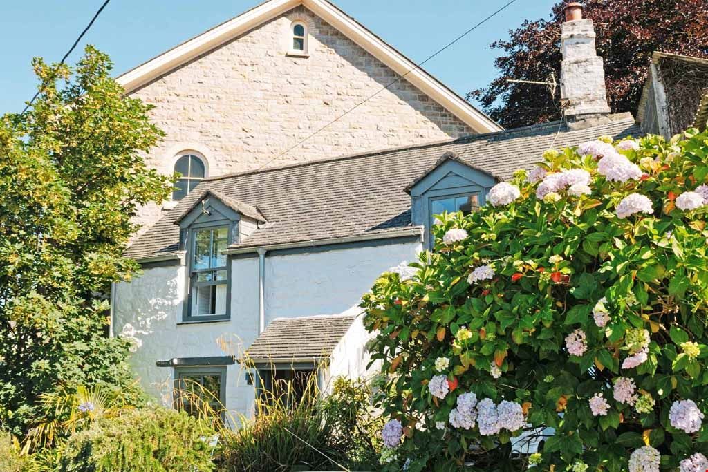 2 bed link detached house for sale in Newlyn, Penzance, Cornwall TR18