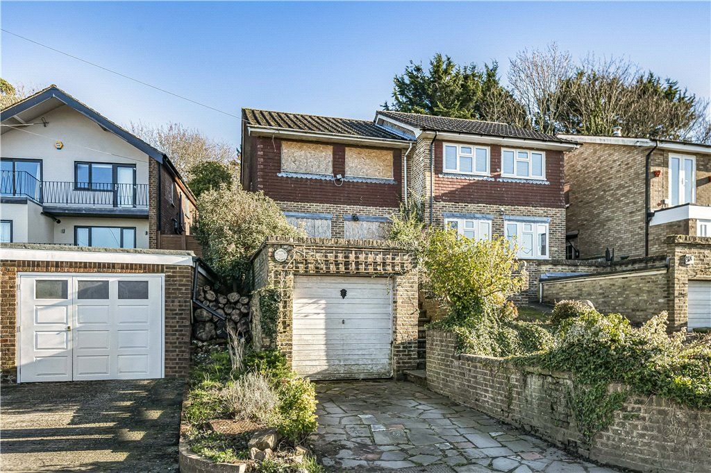 3 bed semidetached house for sale in Hillcrest Road, Biggin Hill