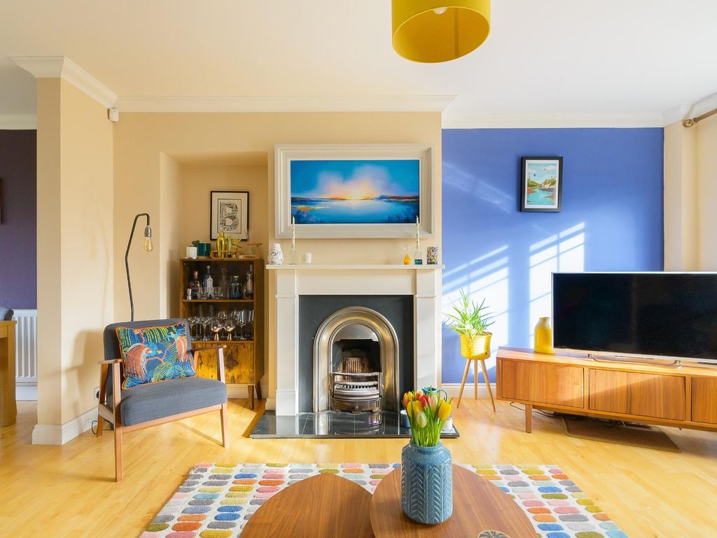 3 bed end terrace house for sale in Lurgan Walk, Knowle, Bristol BS4