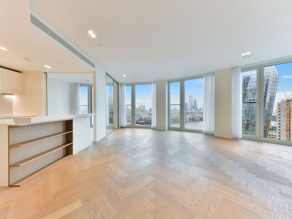 2 bed flat for sale in Southbank Tower, 55 Upper Ground, London SE1, £