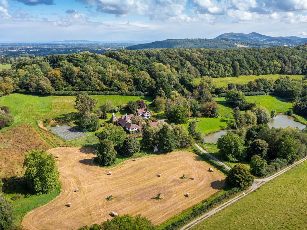 12 bed detached house for sale in Crews Hill, Alfrick, Worcester