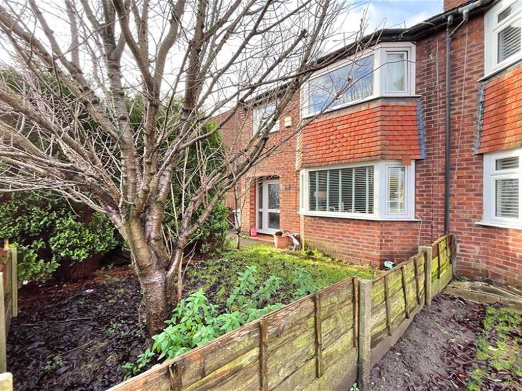 3 bed semidetached house for sale in Beech Road, Sale M33, £325,000