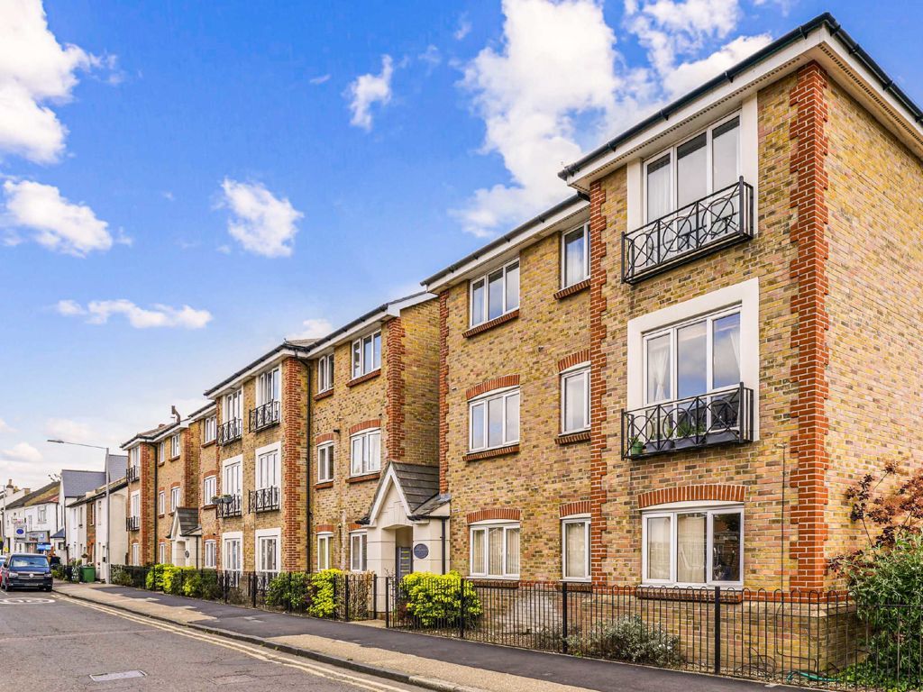 2 bed flat to rent in Canbury Park Road, Kingston Upon Thames KT2 Zoopla