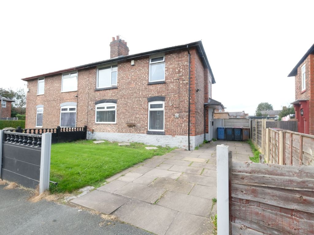 3 bed semidetached house for sale in Westwood Crescent, Eccles M30, £