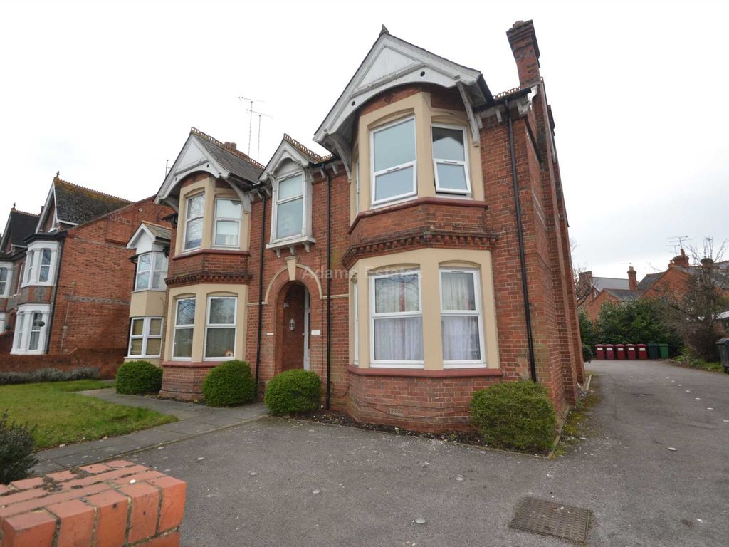 1 bed flat to rent in Wokingham Road, Reading RG6 Zoopla