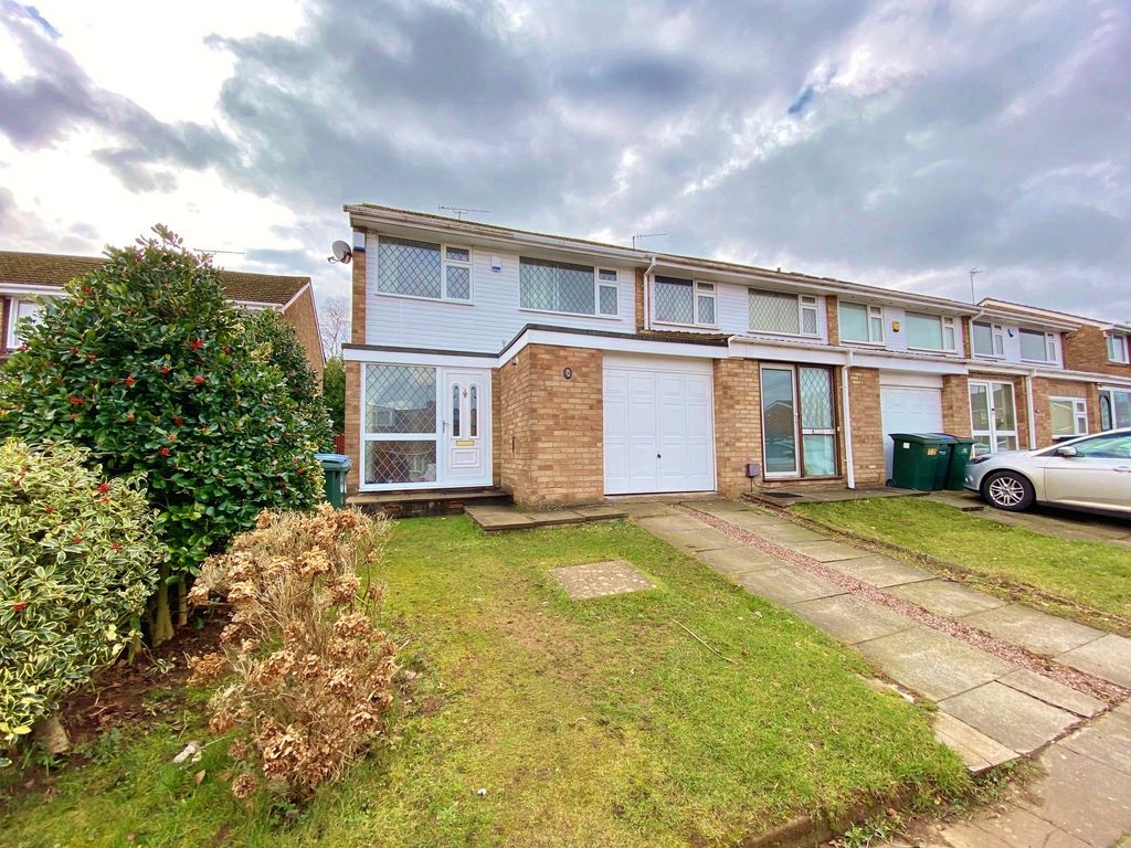 3 bed end terrace house to rent in Alpine Rise, Styvechale, Coventry