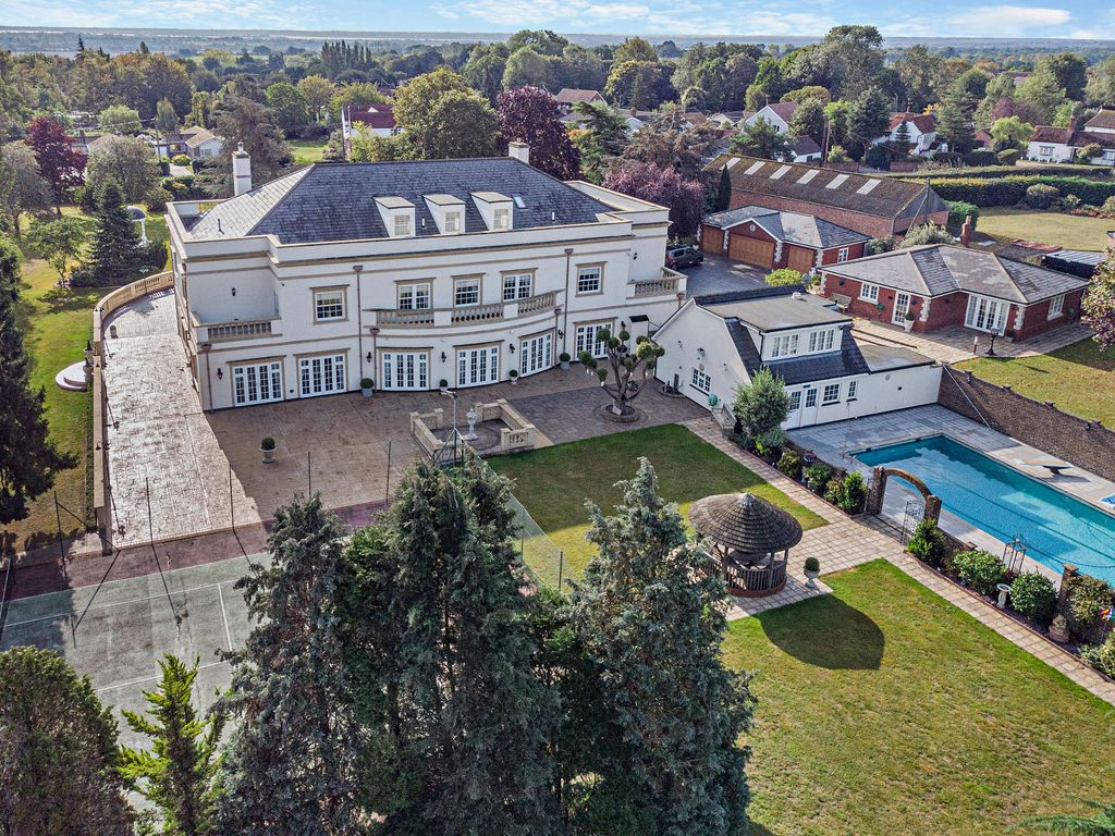 7 bed detached house for sale in Colchester Road, Great Totham, Maldon