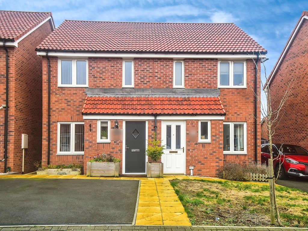 2 bed semidetached house for sale in Bolehyde Close, Coate, Swindon