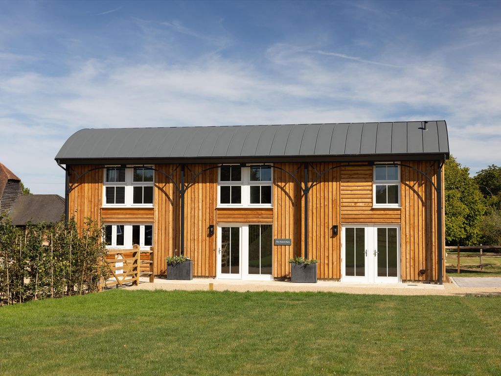 New home, 4 bed barn conversion for sale in Five Oak Green Road, Capel