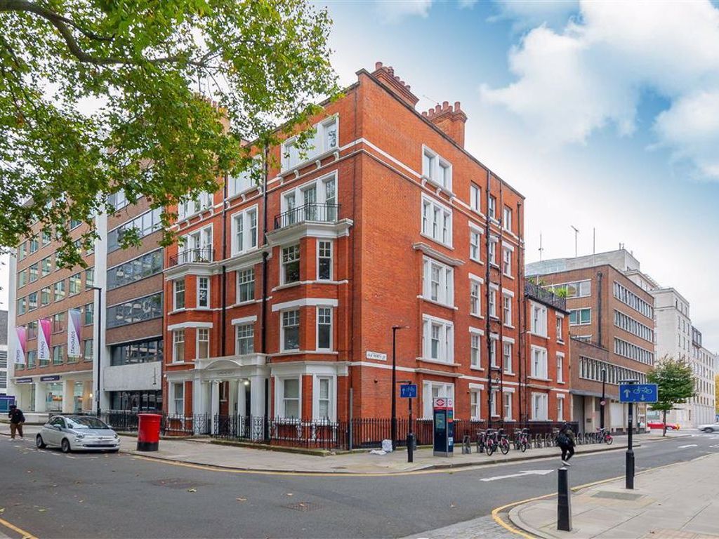 2 bed flat to rent in Red Lion Square, London WC1R Zoopla