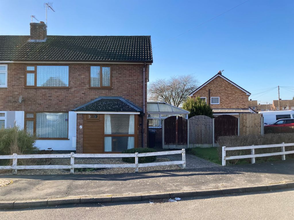 3 bed semidetached house for sale in Bute Close, Hinckley LE10 Zoopla