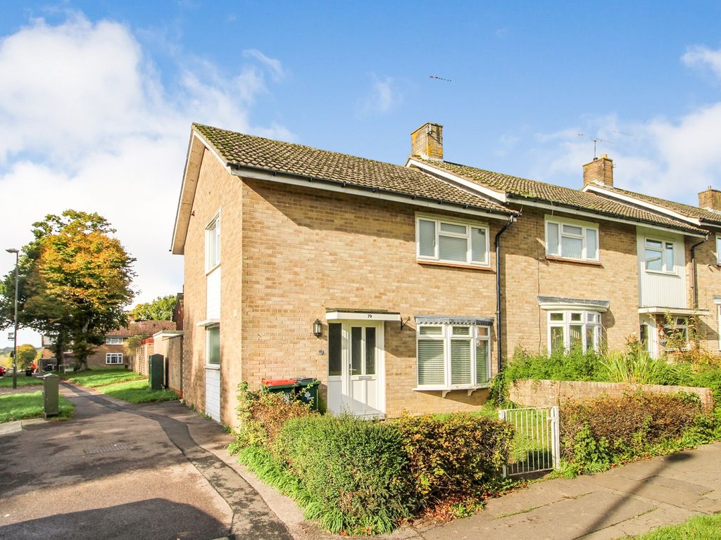 3 bed end terrace house for sale in Buckswood Drive, Crawley, West