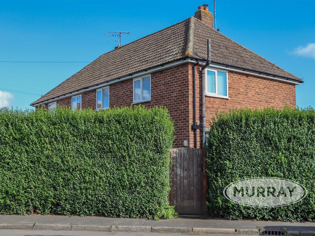 3 bed semidetached house for sale in Cold Overton Road, Oakham