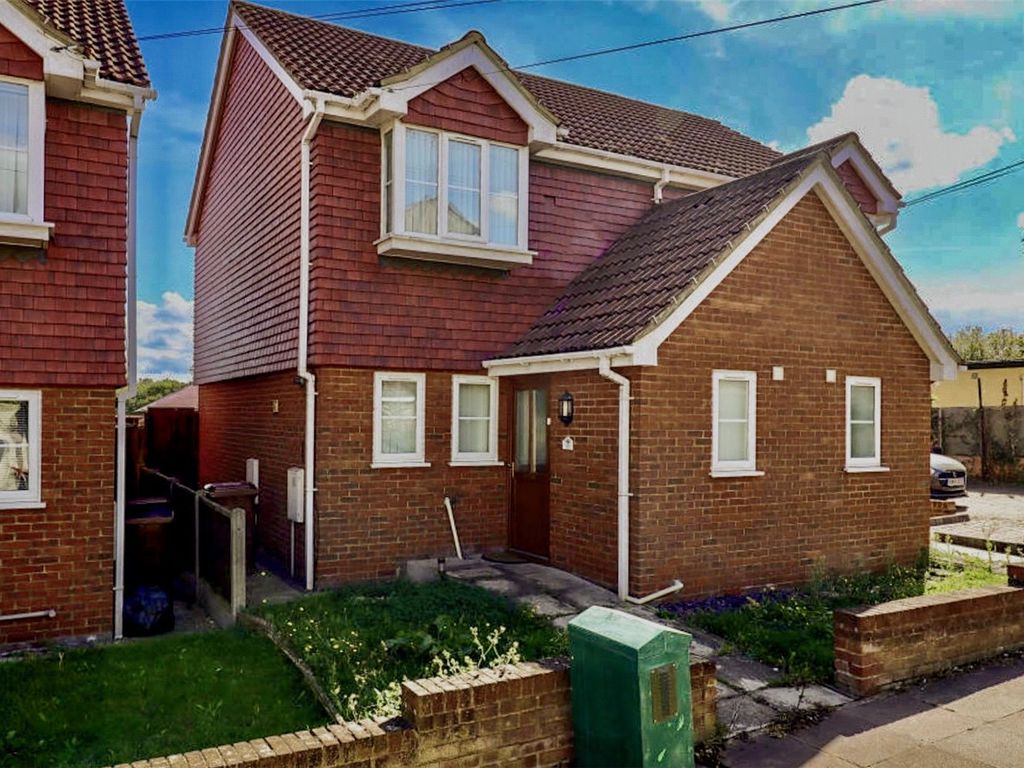 2 bed semidetached house for sale in Wyles Street, Gillingham, Kent