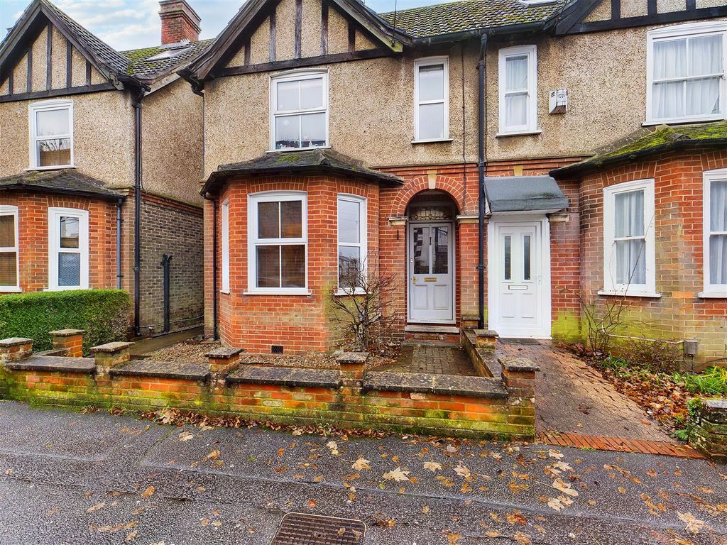 3 bed semidetached house for sale in East Park, Crawley RH10 Zoopla