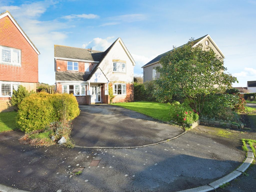 4 bed detached house for sale in Waun Deri, Pembrey, Burry Port