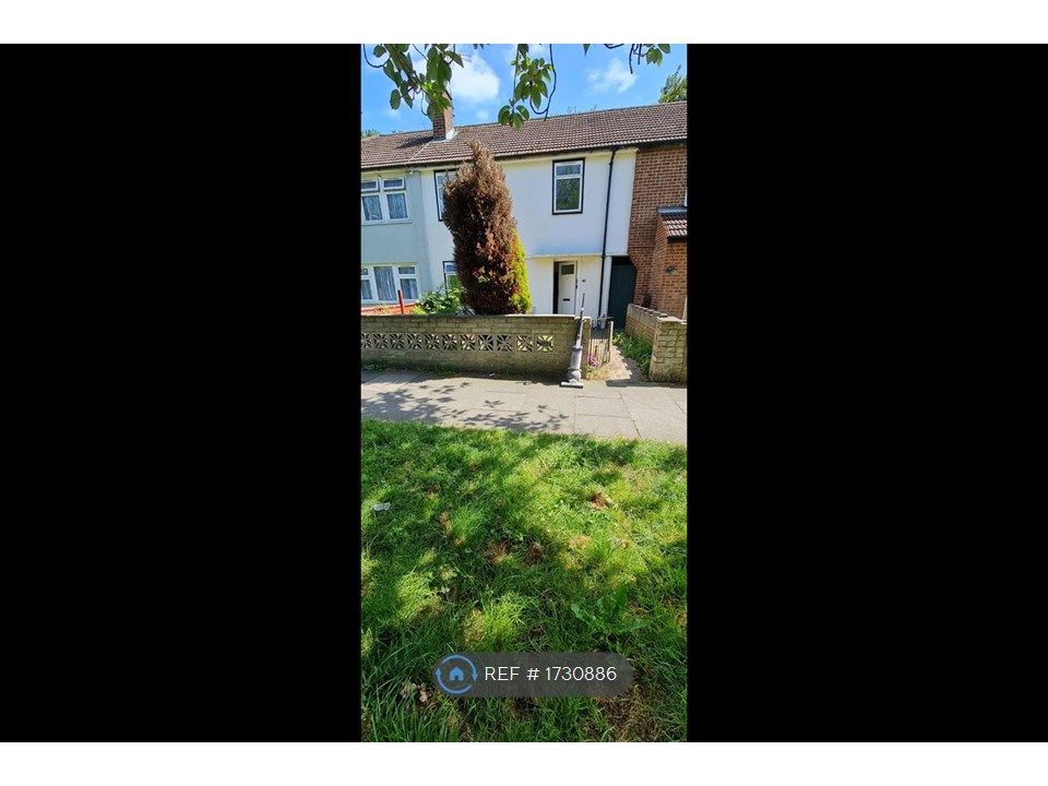 4 bed terraced house to rent in Sheringham Avenue, Romford RM7 Zoopla