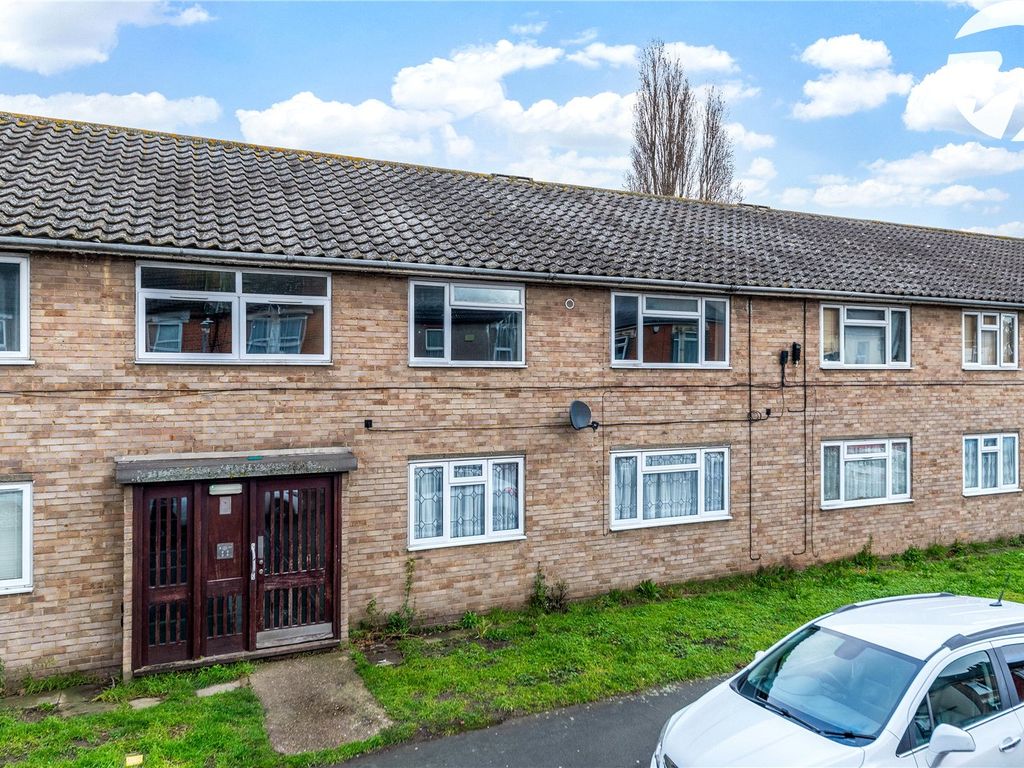 2 bed flat for sale in Milton Road, Kent DA10, £200,000 Zoopla