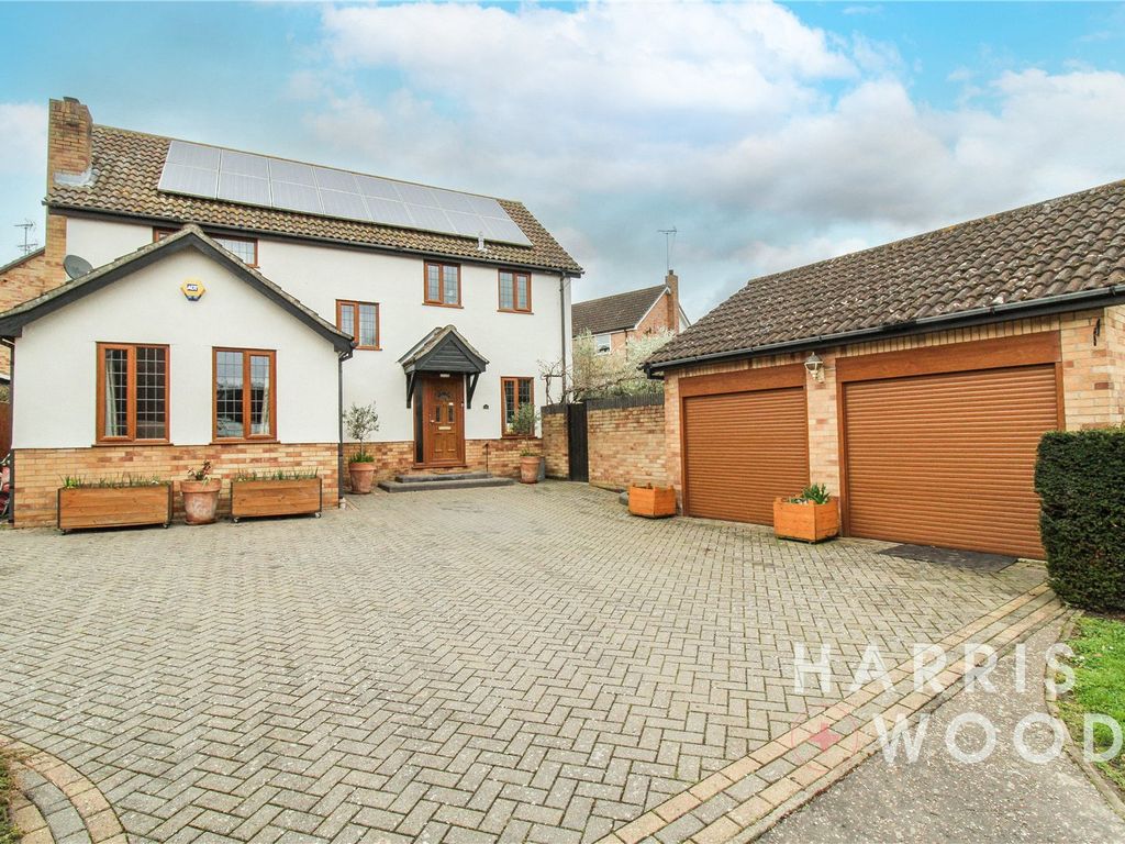 4 bed detached house for sale in Fernlea, Colchester, Essex CO4, £580,000 Zoopla