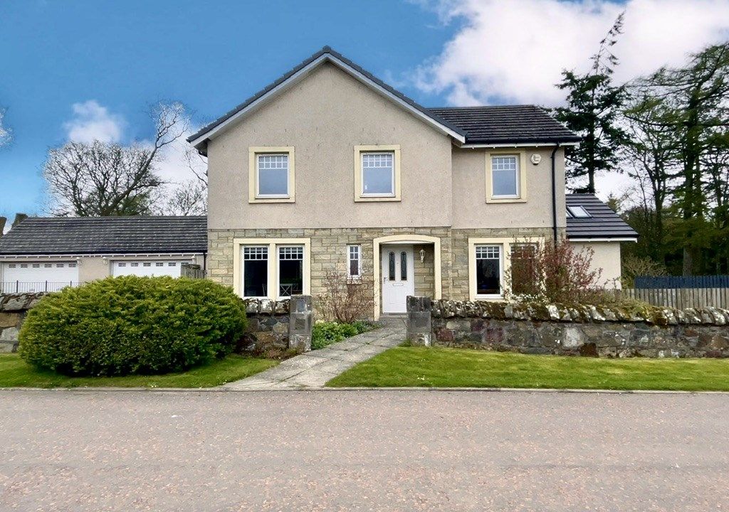 4 bed villa for sale in 5 Tillyrie Mains, KinrossShire, Milnathort