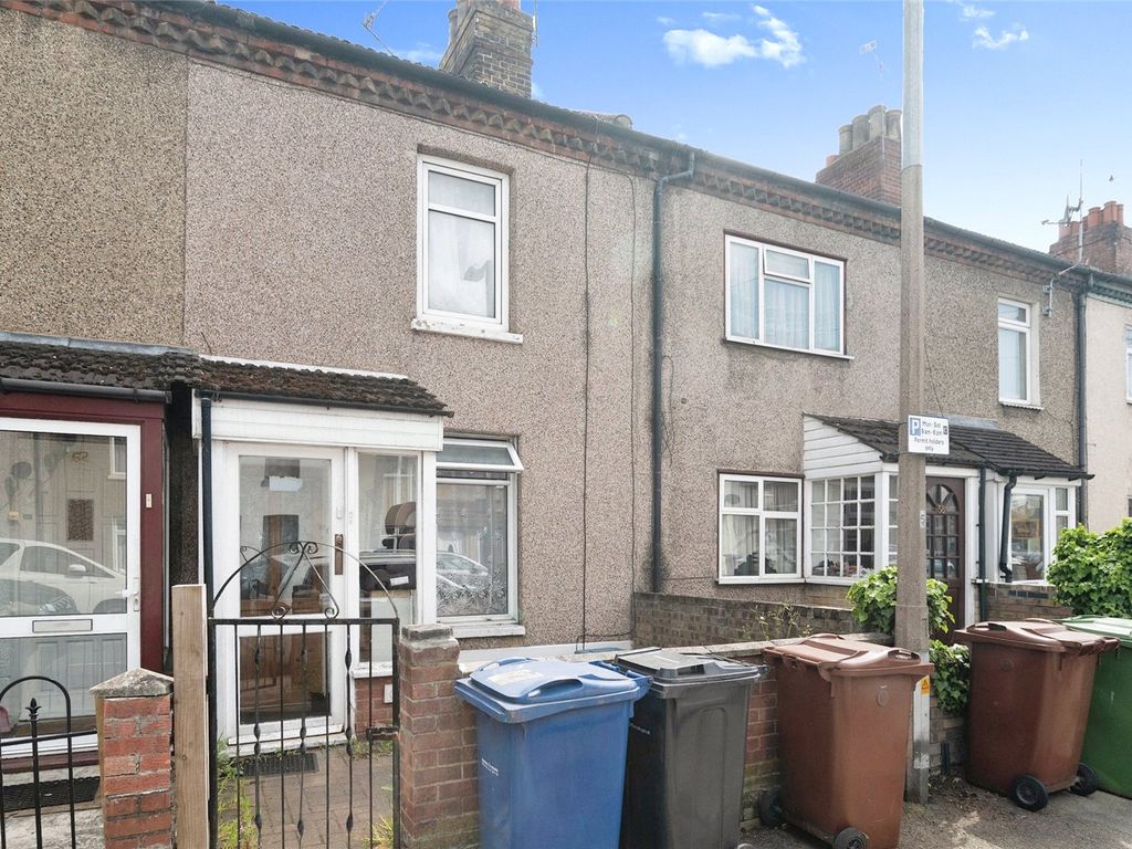 2 bed terraced house for sale in Bedford Road, Grays, Essex RM17 Zoopla