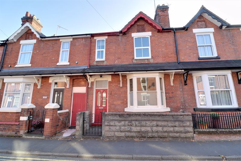 3 bed terraced house for sale in Victoria Terrace, Stafford