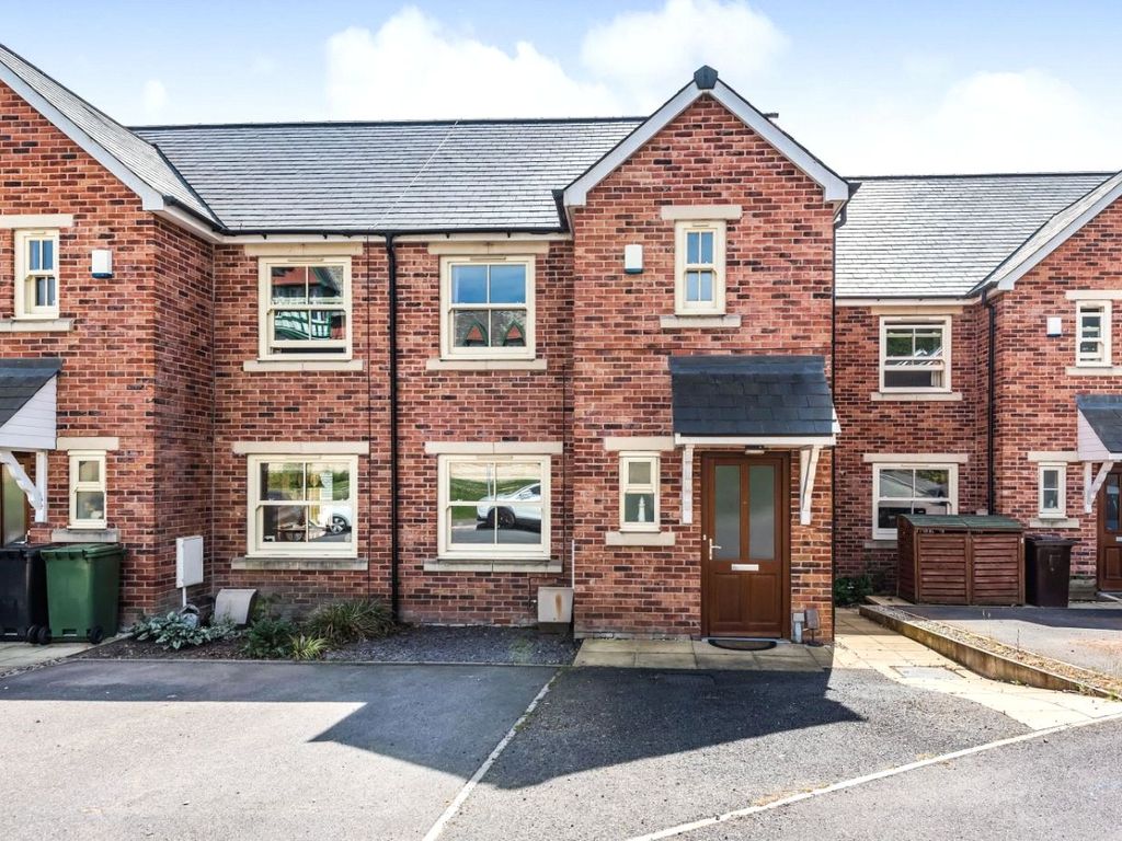 2 bed detached house for sale in Oak Park Lane, Cookridge, Leeds LS16