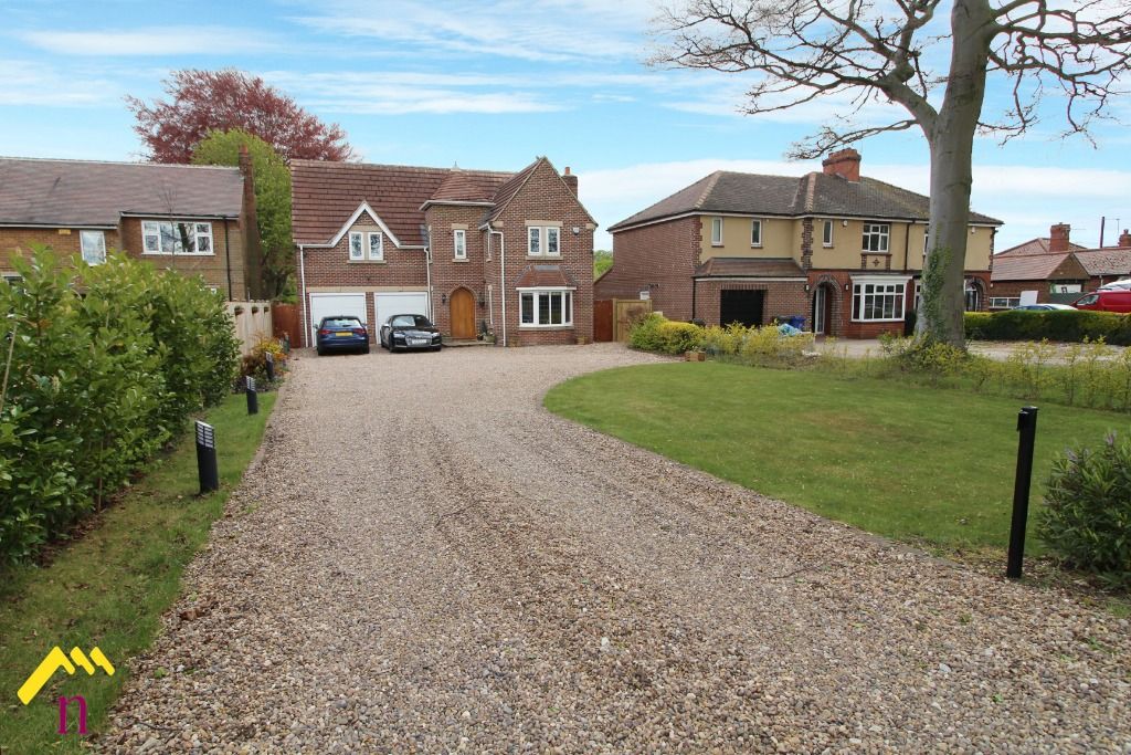 5 bed detached house for sale in Melton Road, Sprotbrough, Doncaster