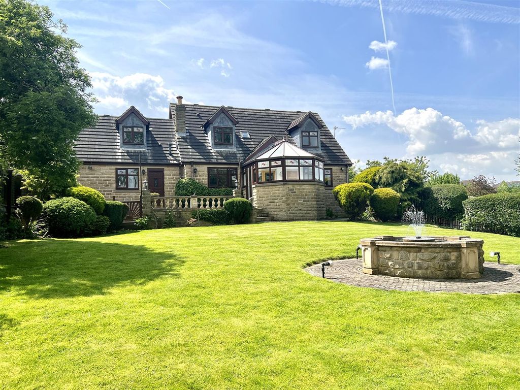 3 bed detached bungalow for sale in Higham Common Road, Higham